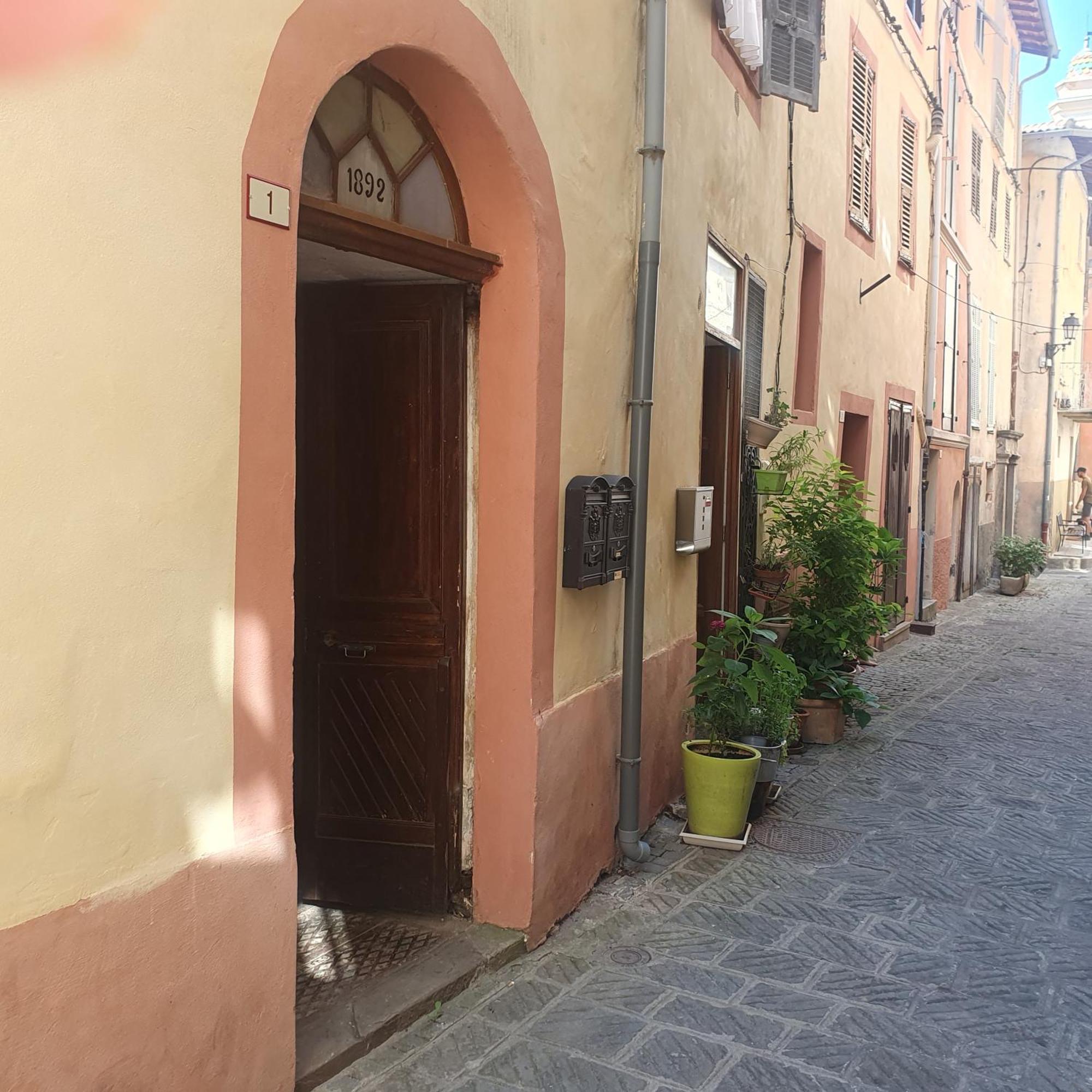 Baieta Chambre Rouge Moulinet (Alpes-Maritimes) Quarto foto